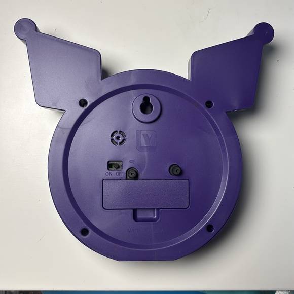 Kuromi Sanrio Clock NIP - Picture 2 of 7